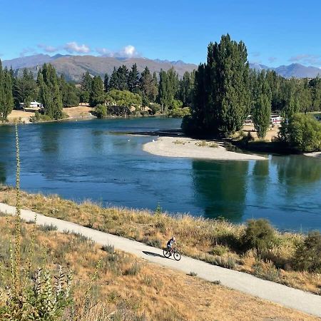 Wanaka Riverside Townhouse Retreat Albert Town Luaran gambar