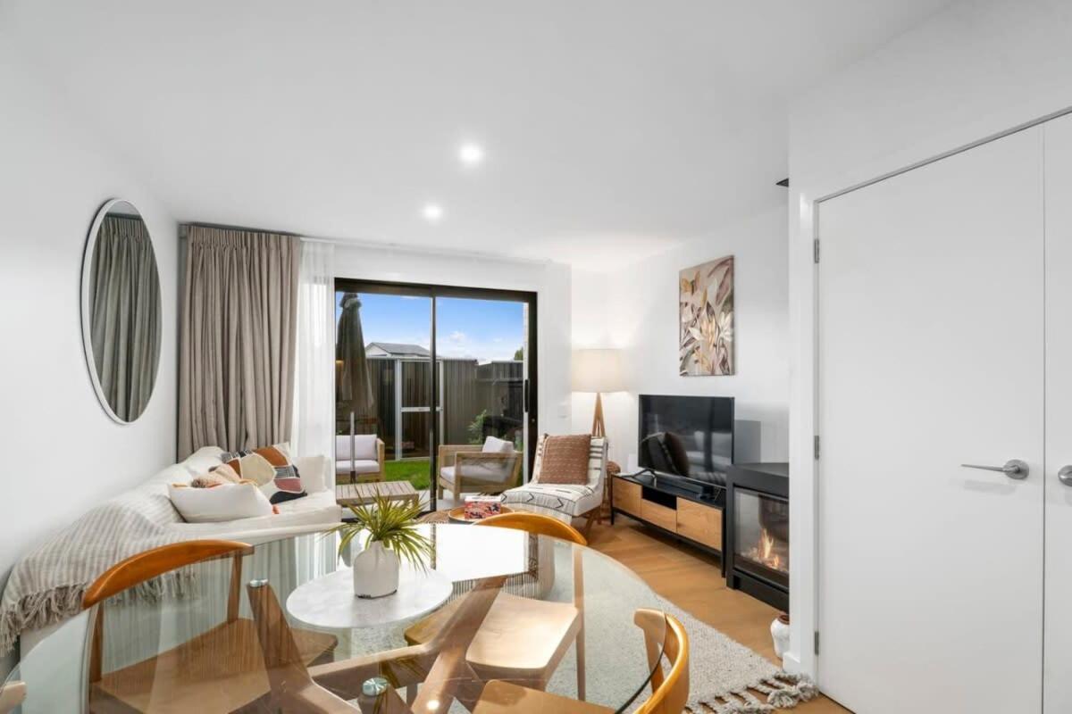 Wanaka Riverside Townhouse Retreat Albert Town Luaran gambar