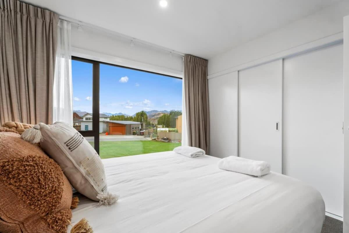 Wanaka Riverside Townhouse Retreat Albert Town Luaran gambar
