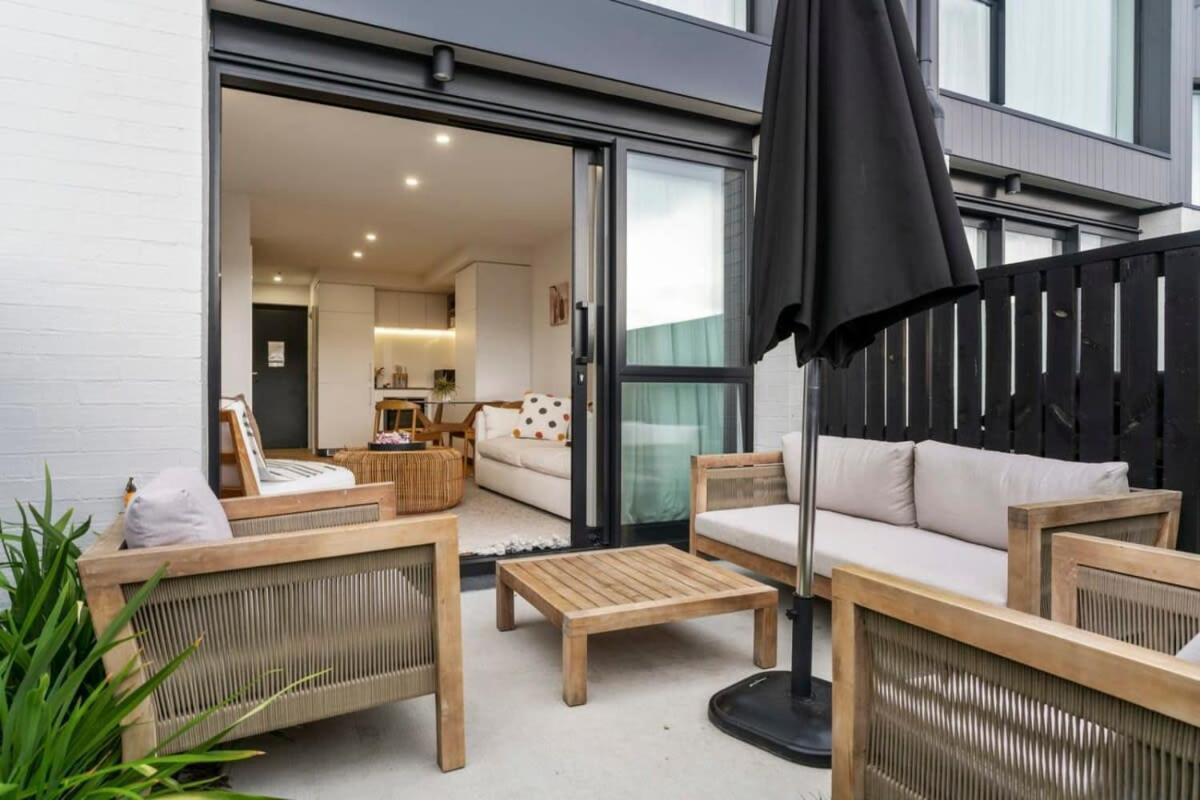 Wanaka Riverside Townhouse Retreat Albert Town Luaran gambar